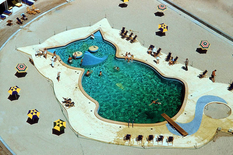 Slim Aarons photo of a swimming pool in the shape of a cat, Fontainbleau Hotel, Miami, Florida, c. 1955