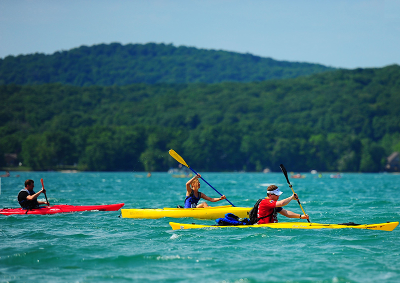 kayak_glen_lake_m22_challenge_2012