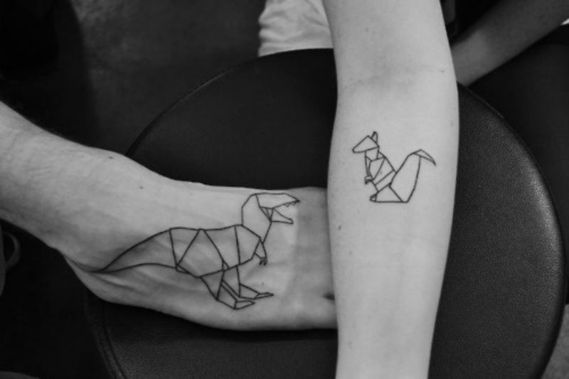 Animals-dinosaurs-geometric-tattoo