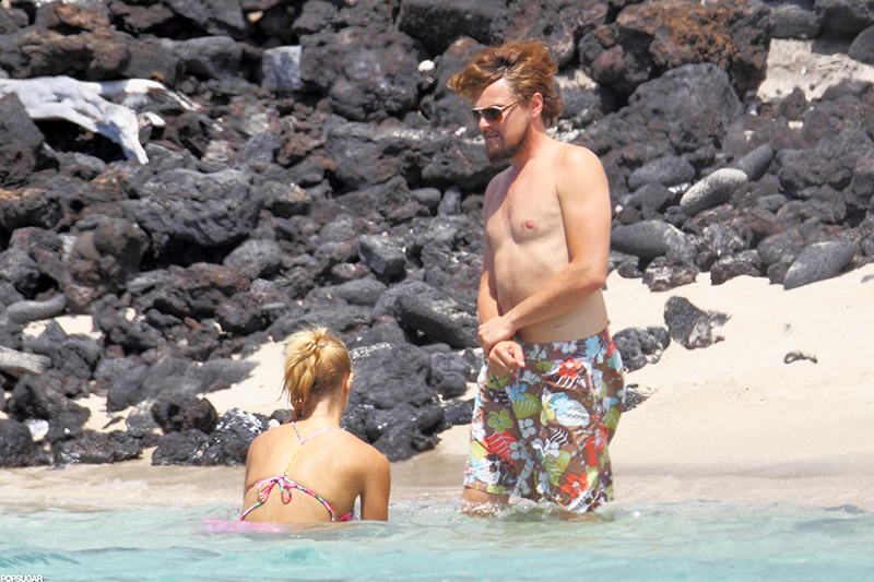 EXCLUSIVE: Leonardo DiCaprio and Erin Heatherton with Tobey Maguire on the beach in Hawaii