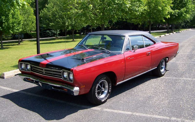 1969-Plymouth-Road-Runner