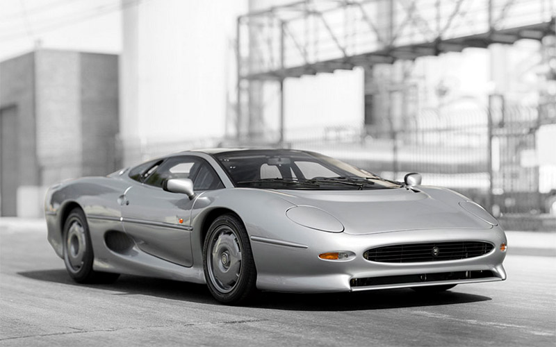 xj220