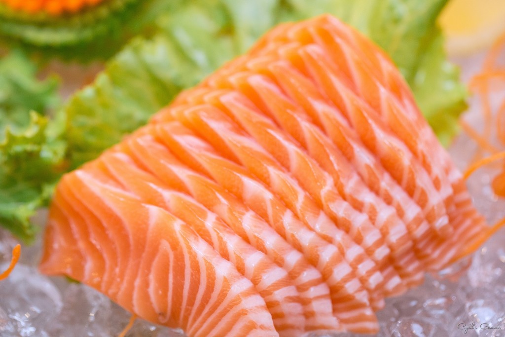 excapade_buffet_sashimi_salmon_03
