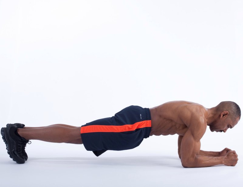 luckieworkout-plank-soc