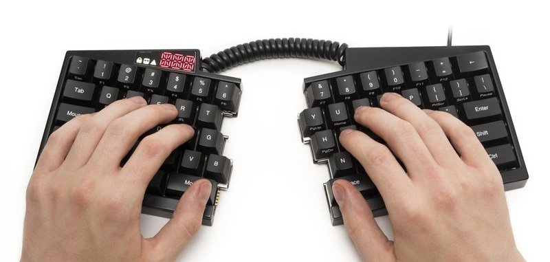 151208-tech-Ultimate-Hacking-Keyboard-4