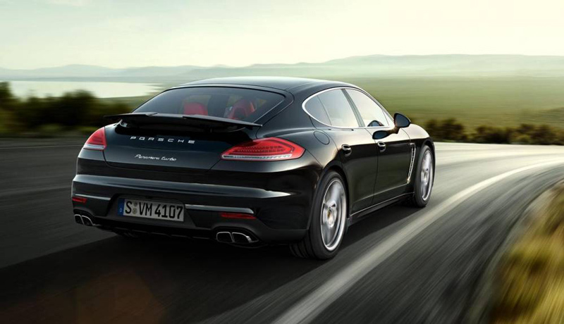 160630-Porsche-Panamera-Turbo-3