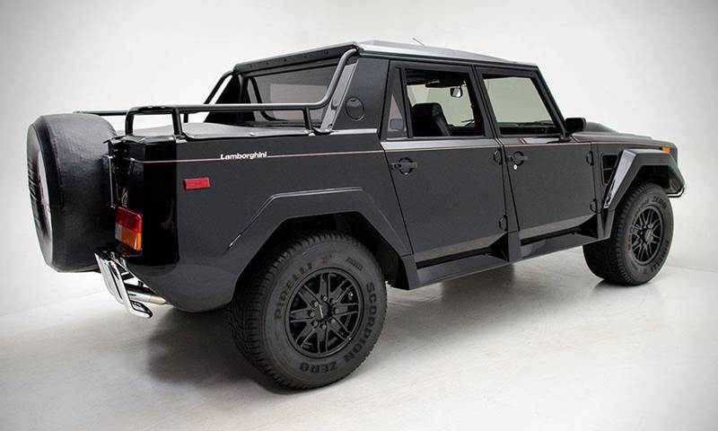 160720-Lamborghini-lm002-1