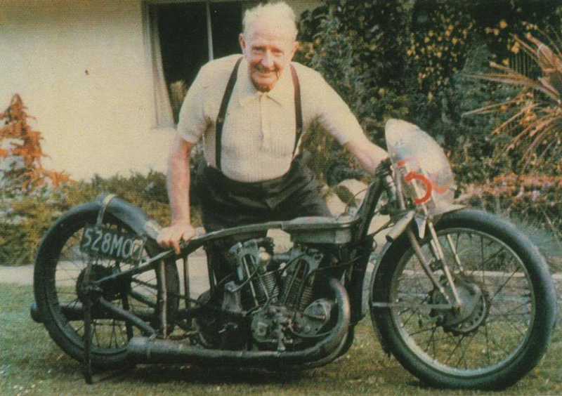 161226-burt-munro-1