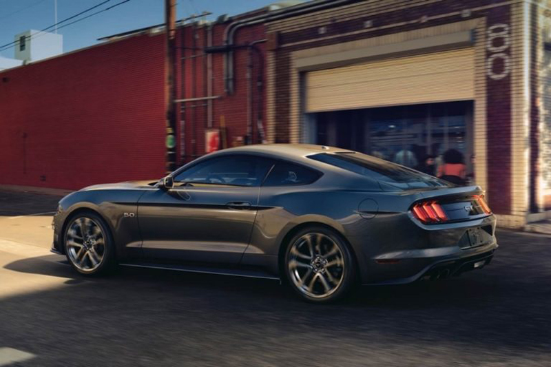 2018-ford-mustang-3-768x512