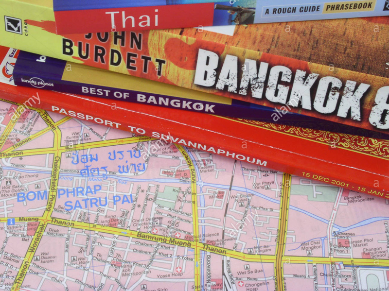 bangkok-guidebook-thai-phrase-book-local-guide-book-map-of-bangkok-A42H8F