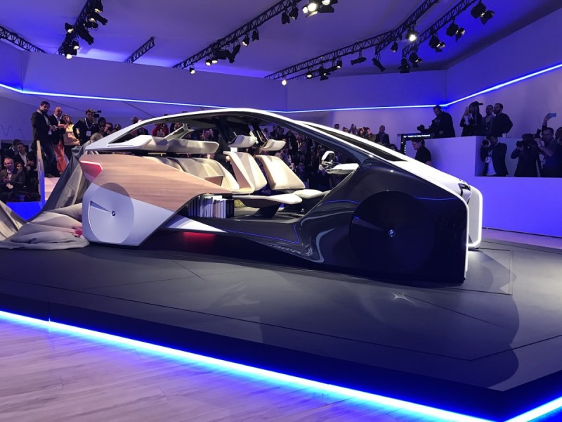 9-bmws-latest-concept-car-is-solely-meant-to-display-the-automakers-vision-for-car-interiors-of-the-future-the-idea-is-with-fully-self-driving-cars-you-can-have-spacious-and-homey-interiors