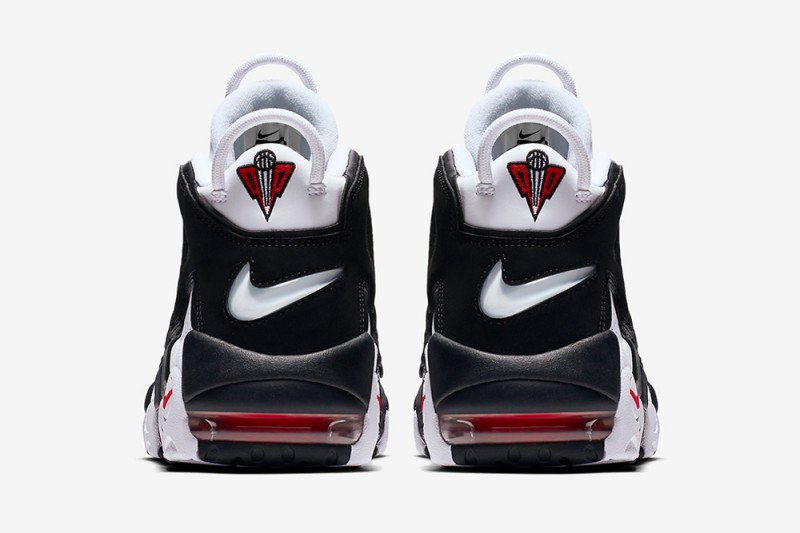 ballnike-air-more-uptempo-scottie-pippen-pe-release-04-11