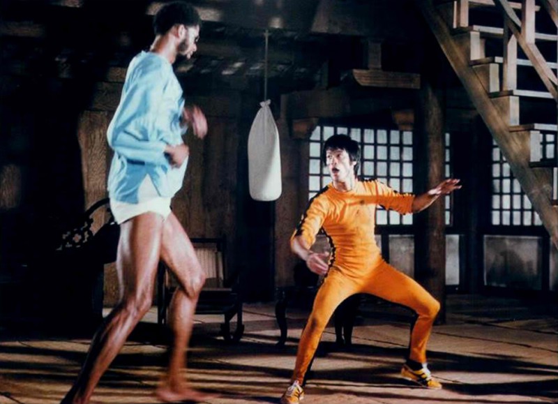 ballGame-of-Death-bruce-lee-27607132-1023-771-04